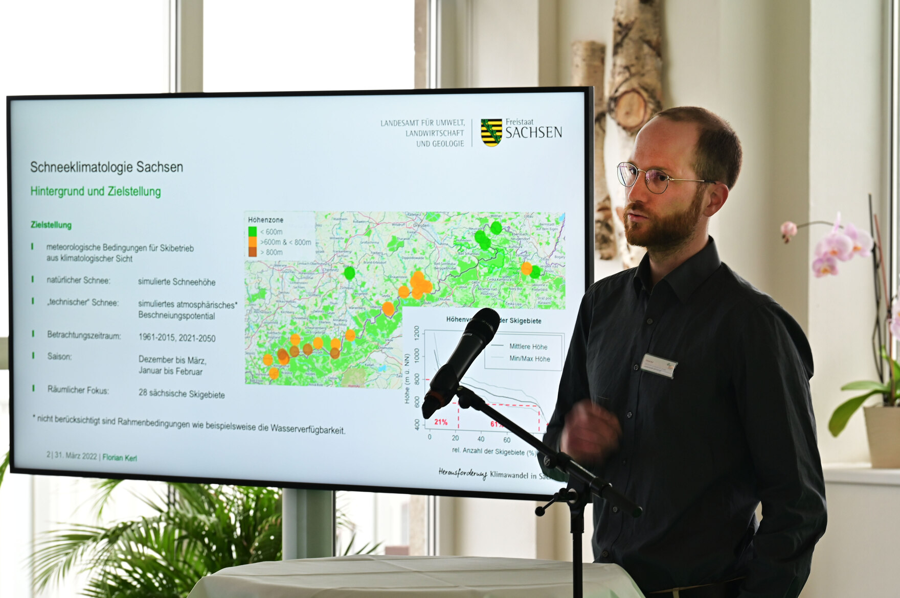 Florian Kerl stellt Schneeklimatologie-Studie vor