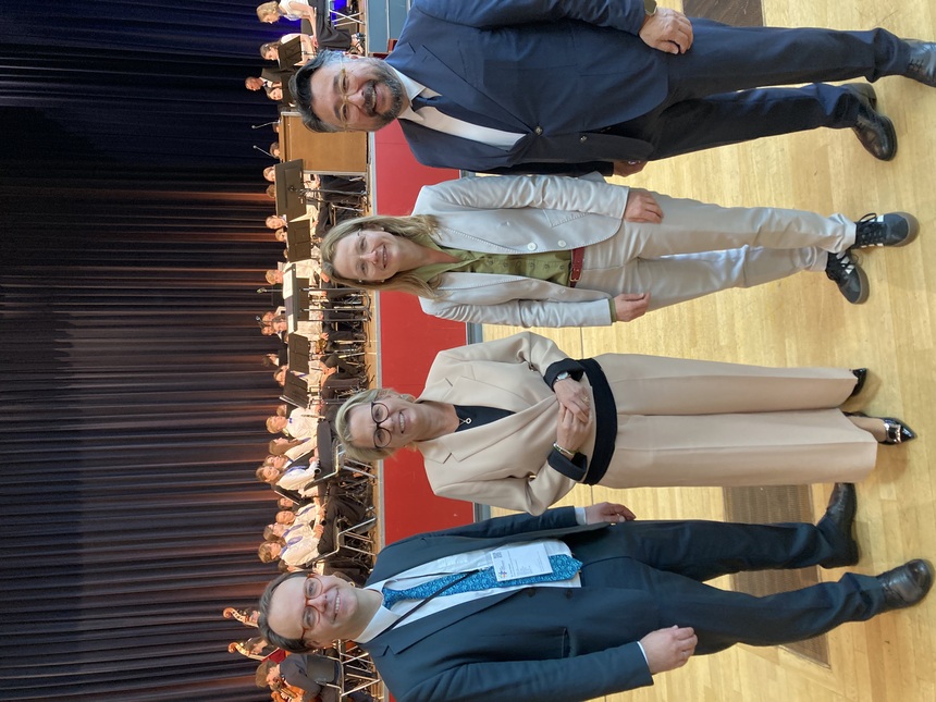 Staatsministerin Barbara Klepsch mit Dr. Sven Rössel, Kirstin Haas und LVdM