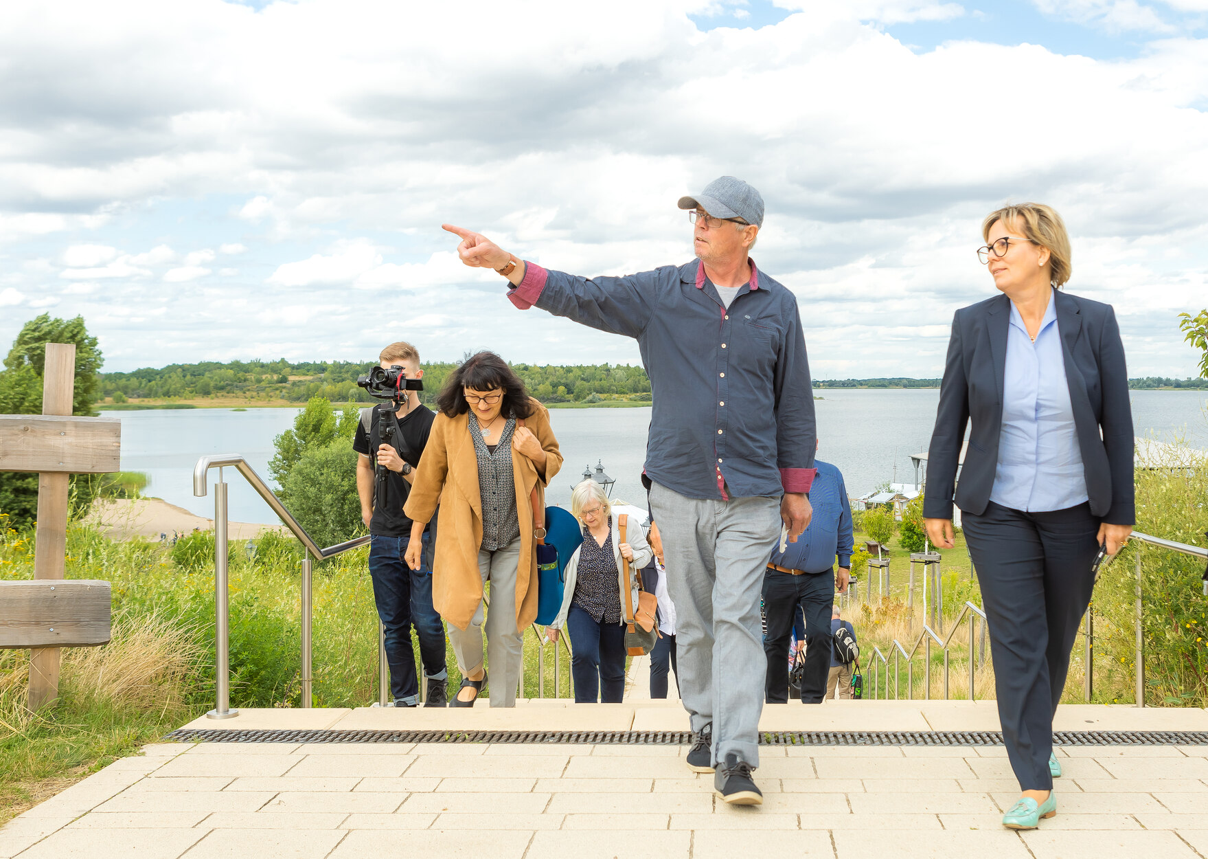 Kulturministerin Barbara Klepsch zu Besuch am Schladitzer See im Leipziger Seenland